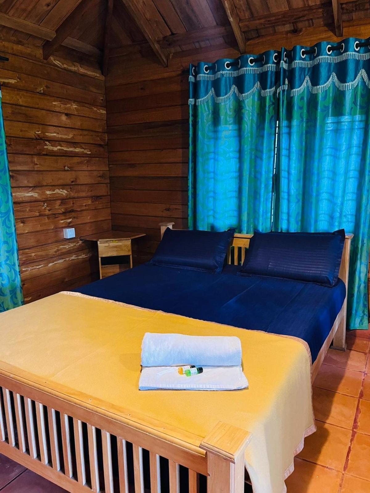 Royal Wooden Villa Mananthavady Exterior foto